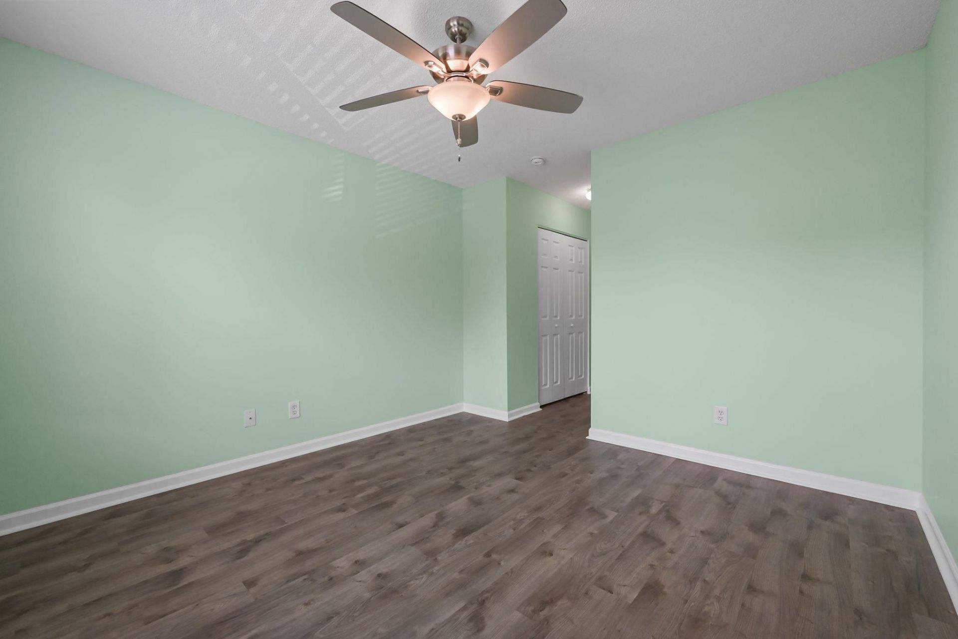 3550 Chestnut Dr. Photo 27