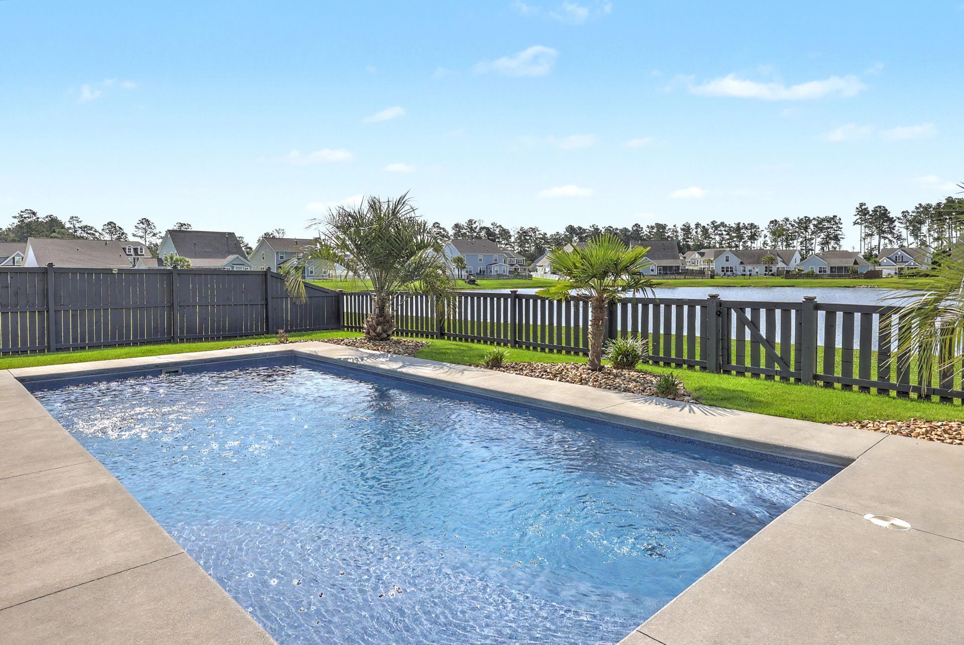 612 Sienna Way Photo 25
