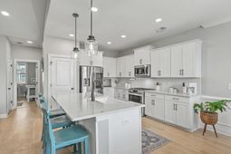 612 Sienna Way photo 4