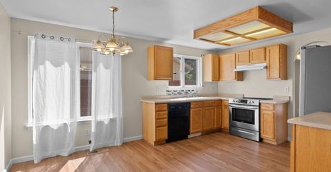 205 Jennys Lane, Fernley, NV 89408 Photo