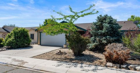 205 Jennys Lane, Fernley, NV 89408 Photo