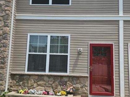 19 ROWAND WAY E Clementon, NJ 08021