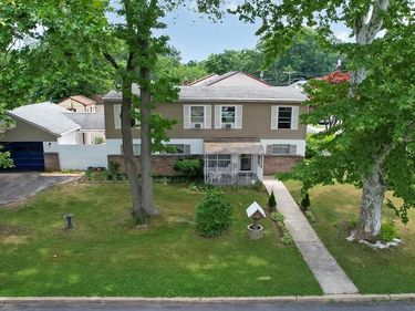 2400 GRAND AVENUE, HOLMES, PA 19043