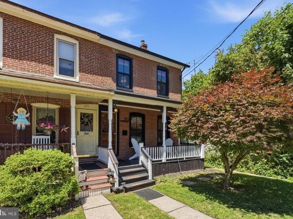 273 N MAIN STREET, LAMBERTVILLE, NJ 08530