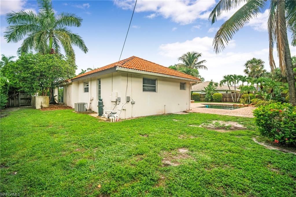 5231 Greenbriar Dr, Fort Myers, FL 33919 Photo