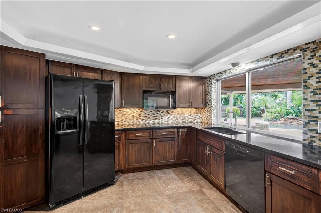 5231 Greenbriar Dr, Fort Myers, FL 33919 Photo