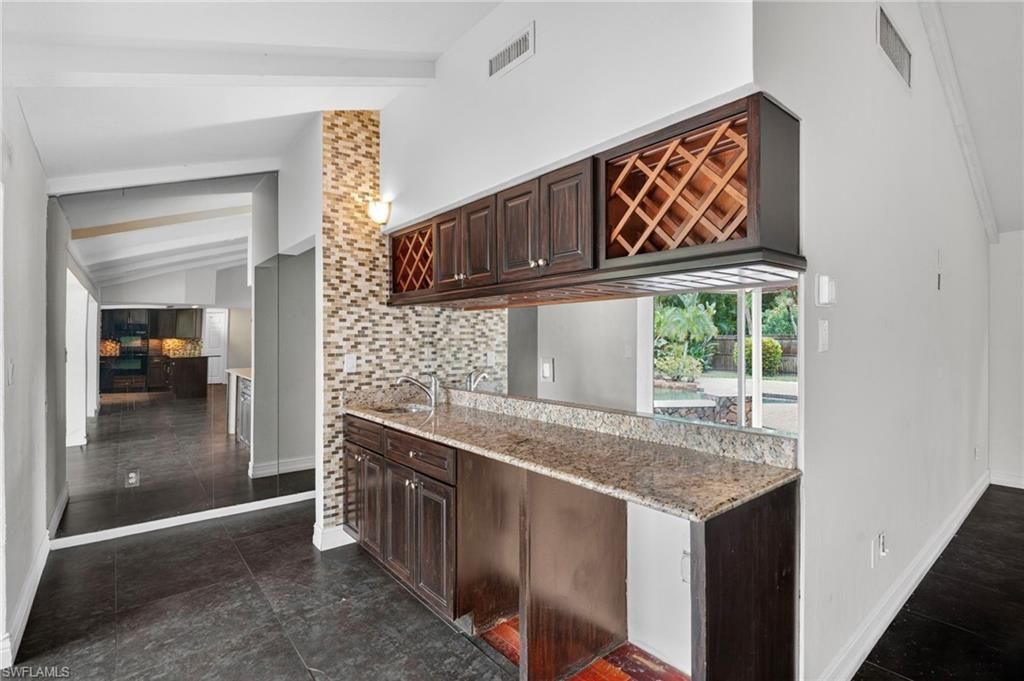 5231 Greenbriar Dr, Fort Myers, FL 33919 Photo