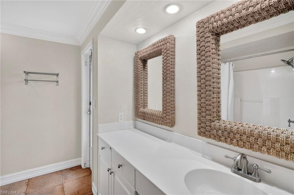 5231 Greenbriar Dr, Fort Myers, FL 33919 Photo