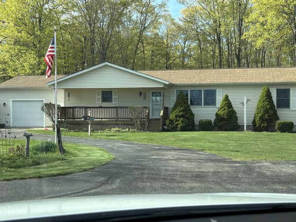 4931 W Lattin Road, Pentwater, MI 49449