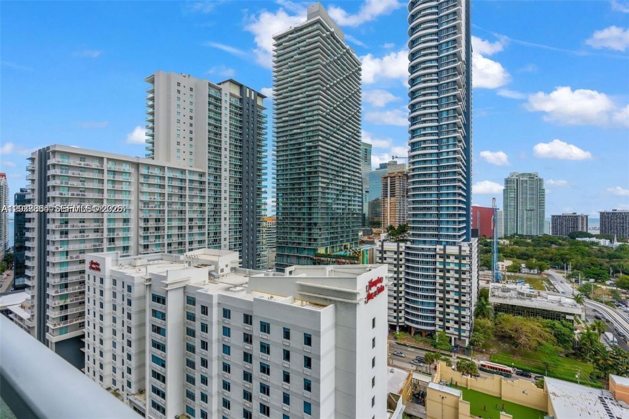 79 SW 12th St , Unit 2204-S, Miami, FL 33130 Photo