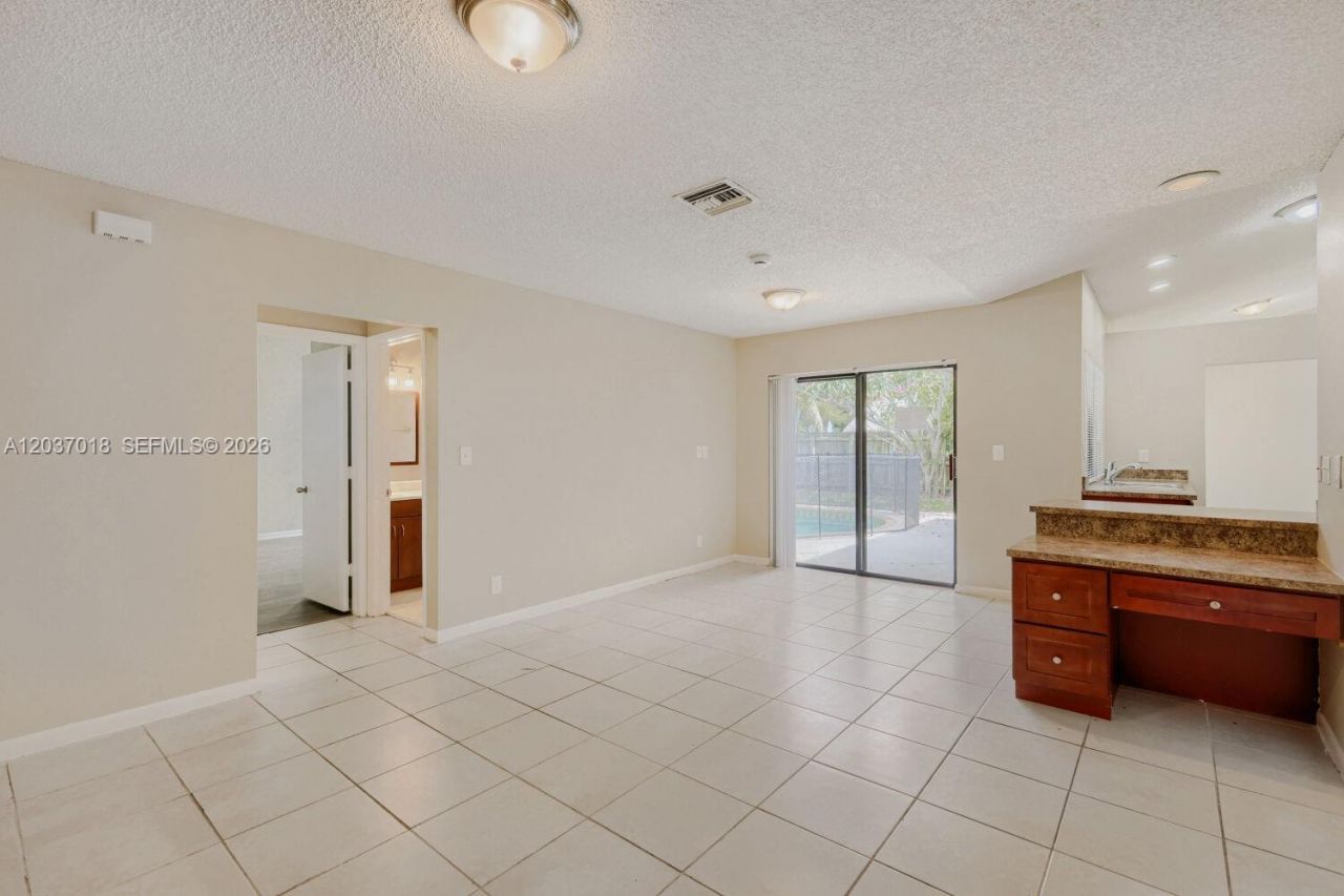 7195 NW 5th Ave, Boca Raton, FL 33487 Photo