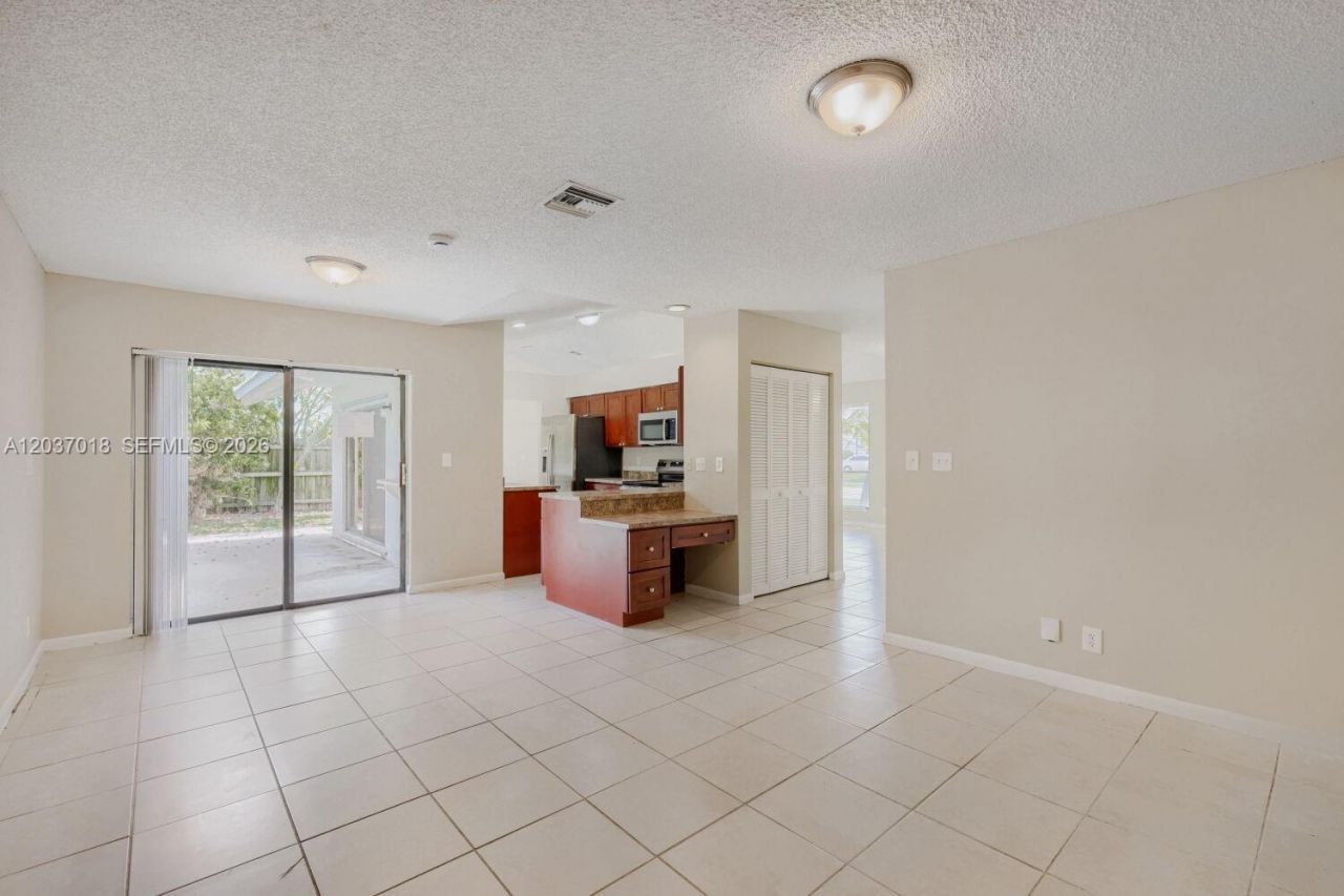 7195 NW 5th Ave, Boca Raton, FL 33487 Photo