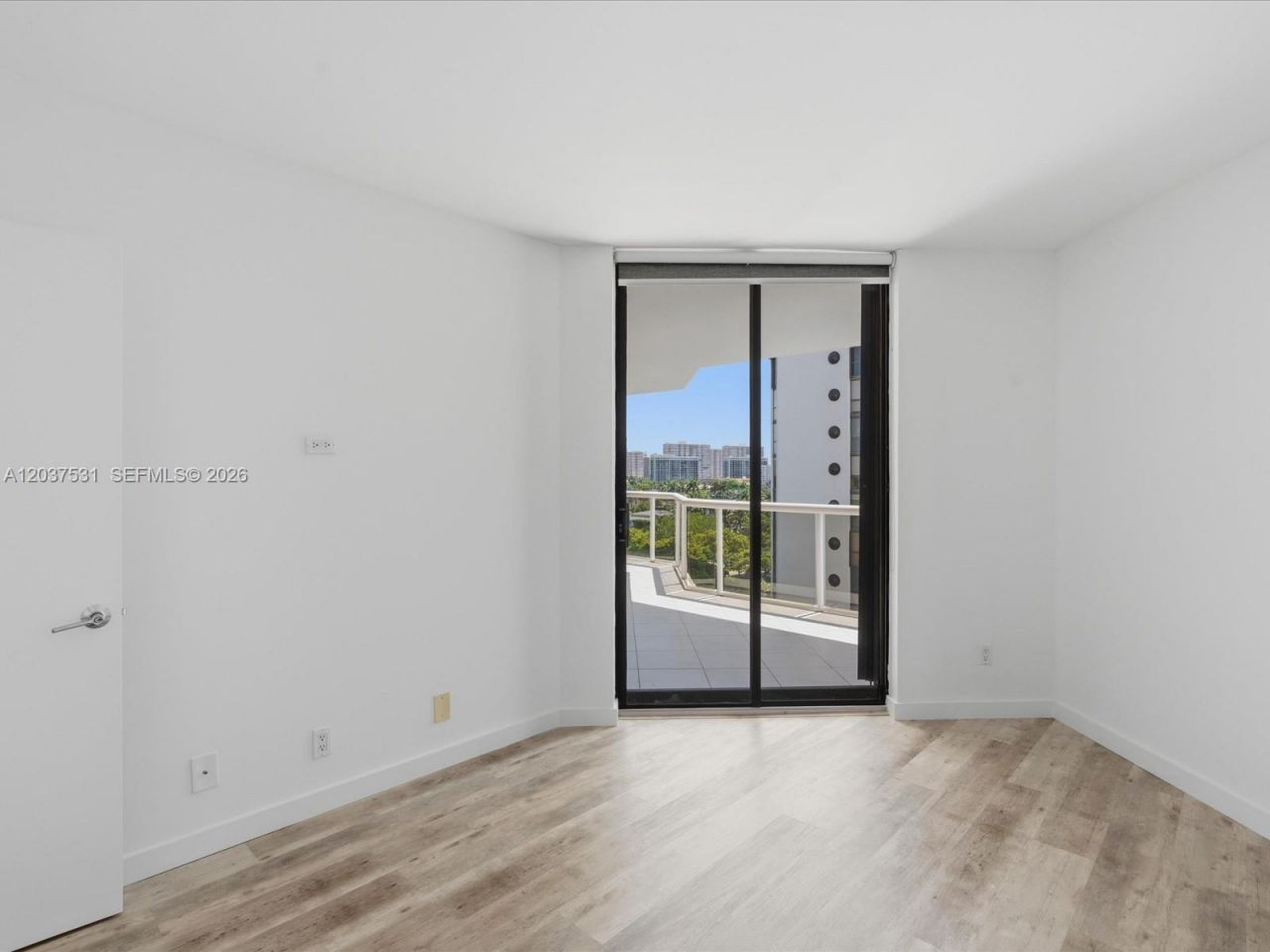 3610 Yacht Club Dr , Unit 702, Aventura, FL 33180 Photo