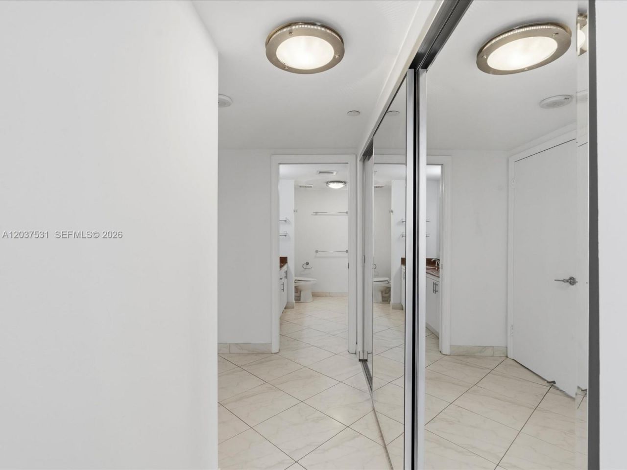3610 Yacht Club Dr , Unit 702, Aventura, FL 33180 Photo