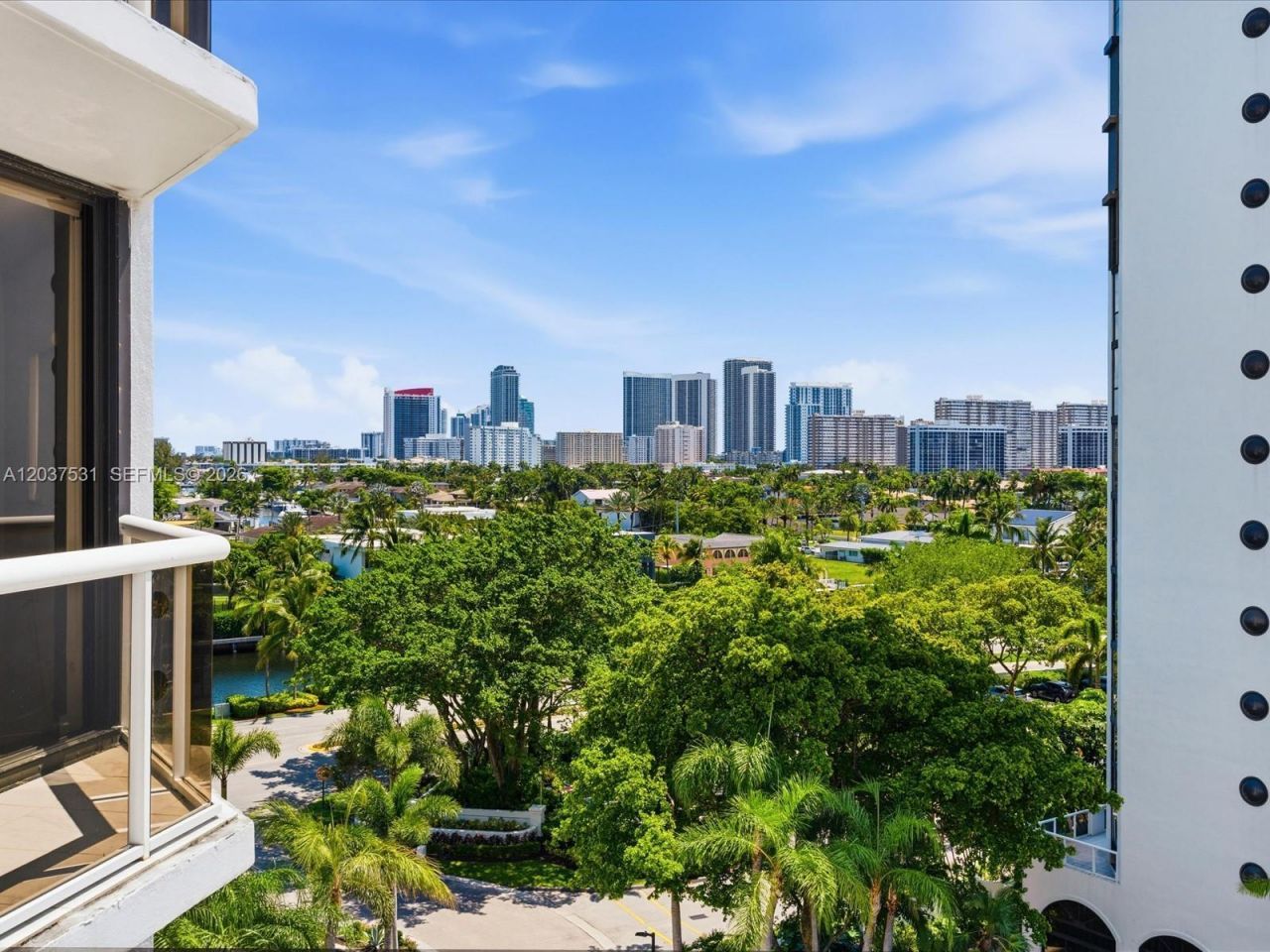 3610 Yacht Club Dr , Unit 702, Aventura, FL 33180 Photo