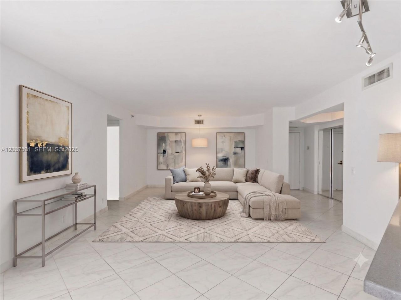 3610 Yacht Club Dr , Unit 702, Aventura, FL 33180 Photo