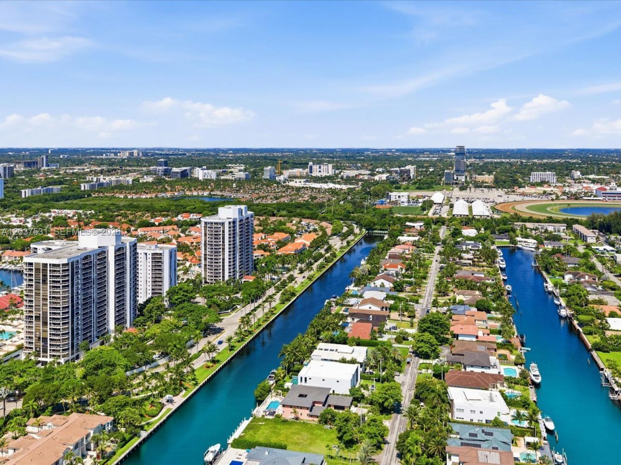 3610 Yacht Club Dr , Unit 702, Aventura, FL 33180 Photo