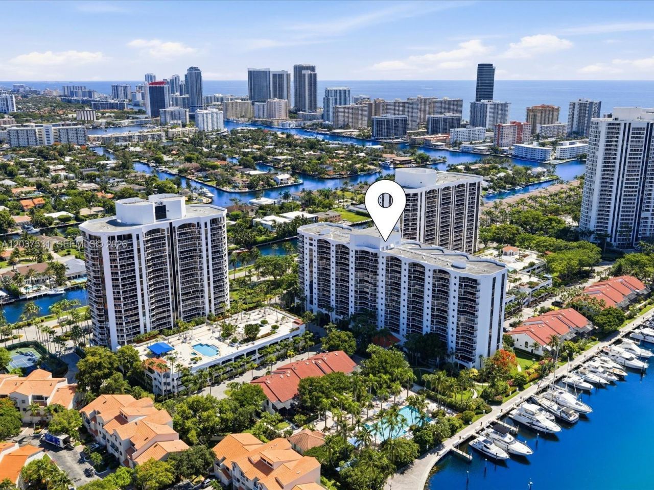3610 Yacht Club Dr , Unit 702, Aventura, FL 33180 Photo