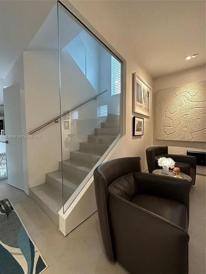 455 Amalfi Ave , Coral Gables, FL 33146 Photo