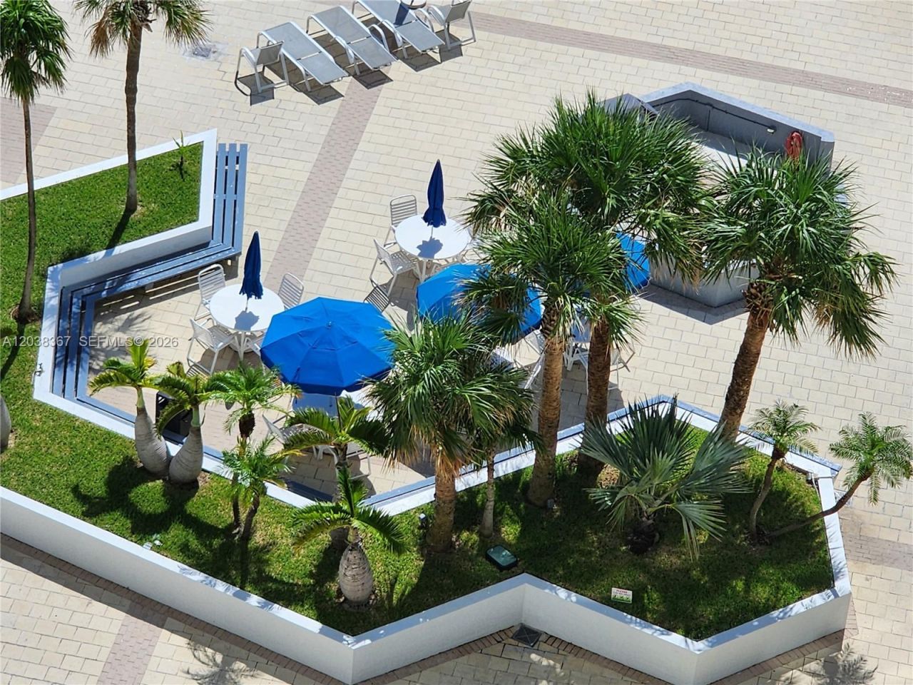 2030 S Ocean Dr, Unit 1718, Hallandale Beach, FL 33009 Photo