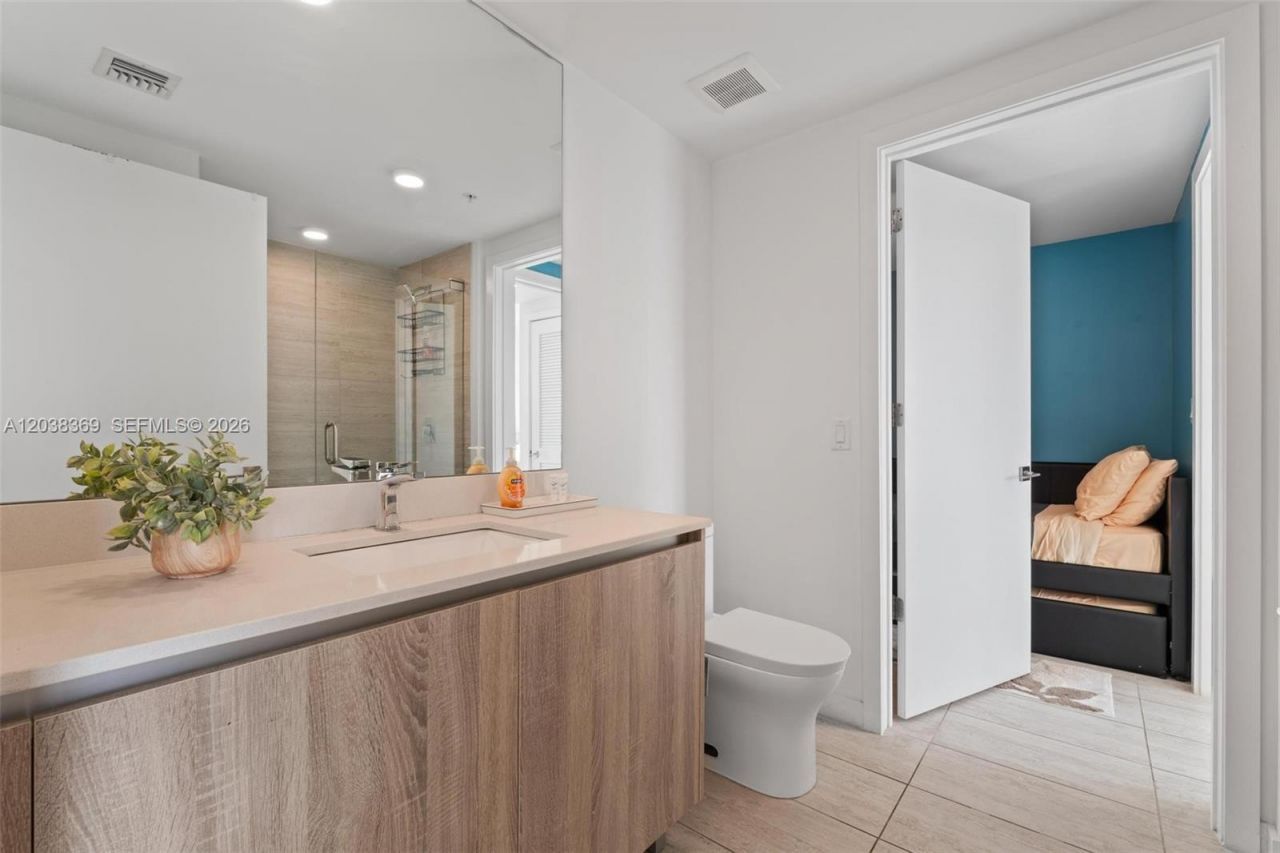 3900 Biscayne Blvd , Unit S-418, Miami, FL 33137 Photo