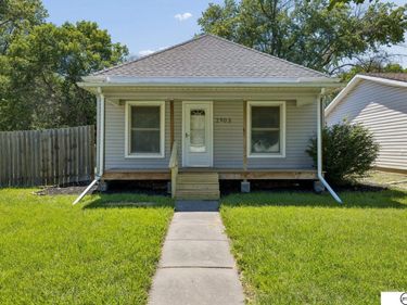 2903 N 42nd Street, Lincoln, NE 68504