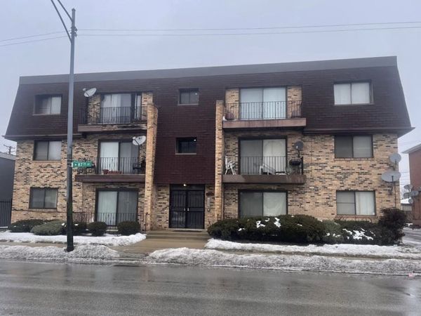 2728 W 87th Street , Unit 2A, Chicago, IL 60652