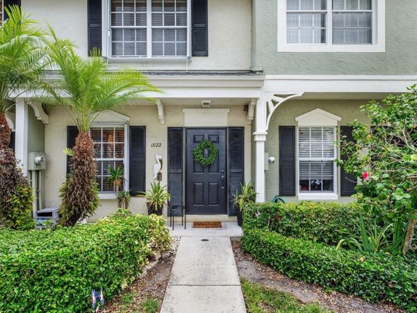1022 Kokomo Key Lane, Delray Beach, FL 33483