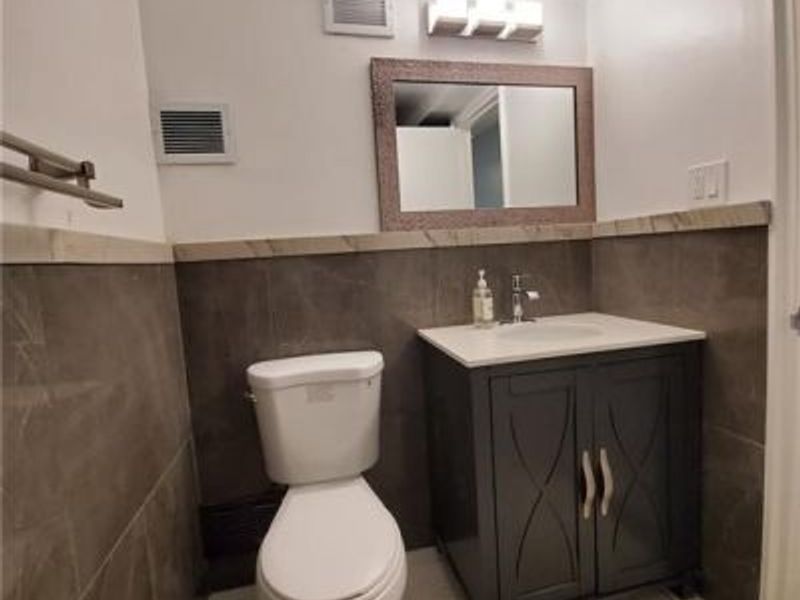 11820 Edgewater Drive, Unit 417, Lakewood, OH 44107 Photo 25