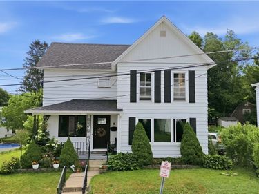 5 Howard Street, Dolgeville, NY 13329