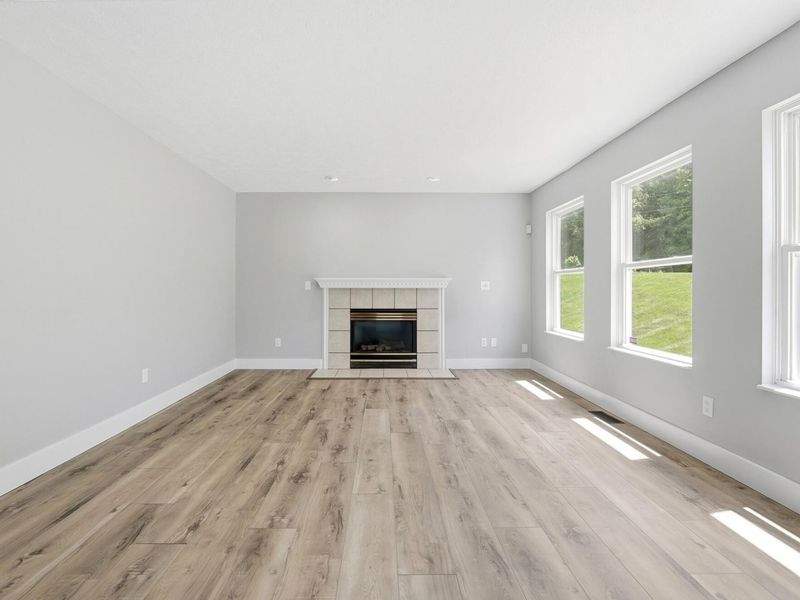 909 Surfridge Drive, Hebron, KY 41048 Photo 5