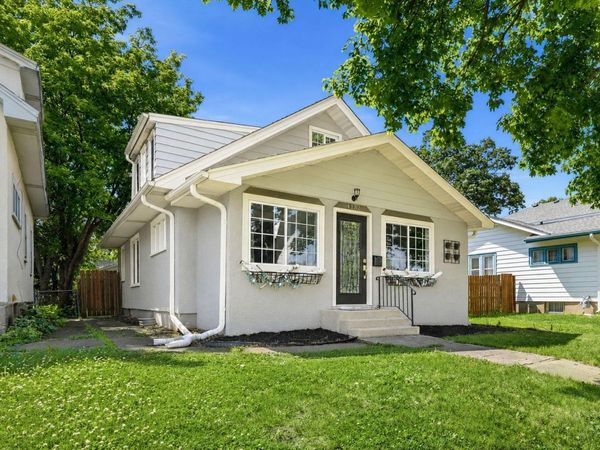 4132 32nd Avenue S, Minneapolis, MN 55406