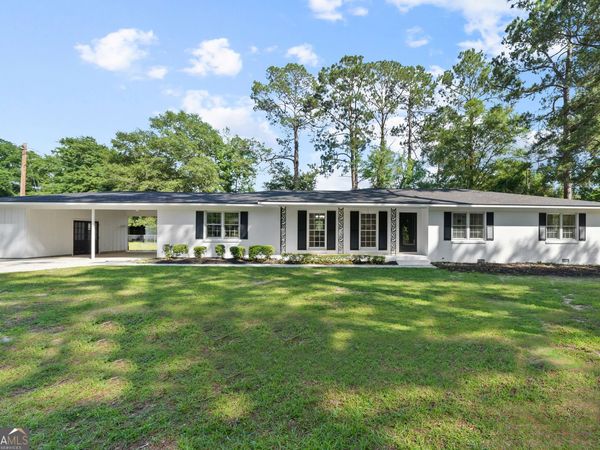 223 Brookwood Dr, Dublin, GA 31021
