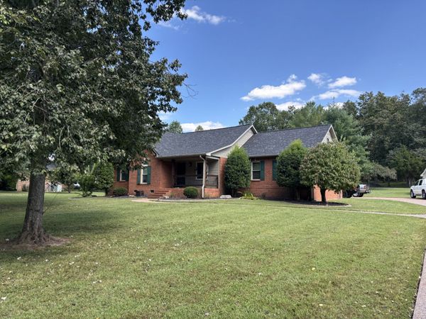 706 Silver Springs Dr , Mount Juliet, TN 37122