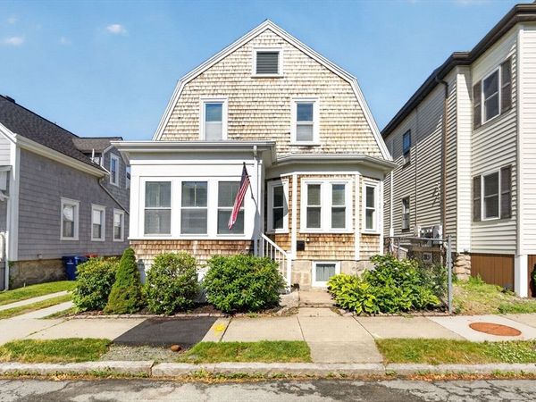 141 Rounds St, New Bedford, MA 02740