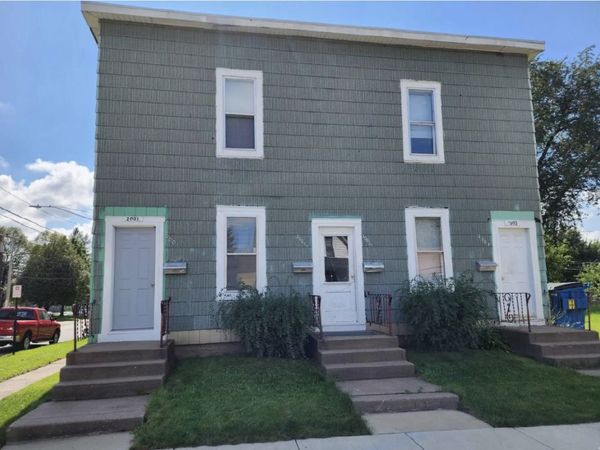2001 W 6th Street , Davenport, IA 52802