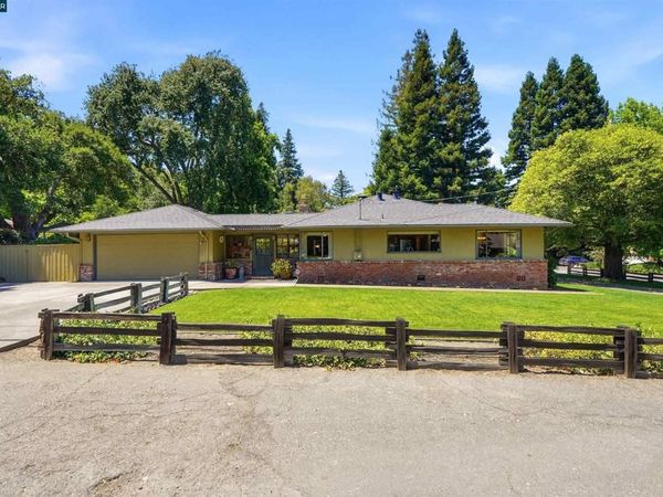 306 W Prospect Ave., Danville, CA 94526