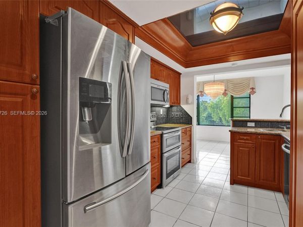 6060 S Falls Cir Dr , Unit 407, Lauderhill, FL 33319