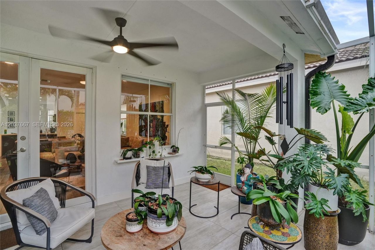 1725 Winterberry Ln, Weston, FL 33327 Photo