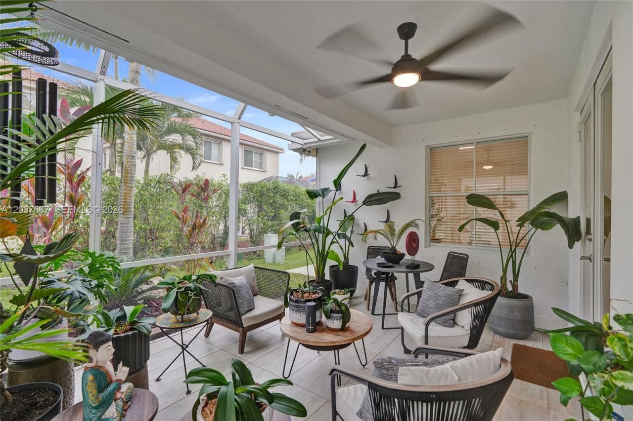 1725 Winterberry Ln, Weston, FL 33327 Photo