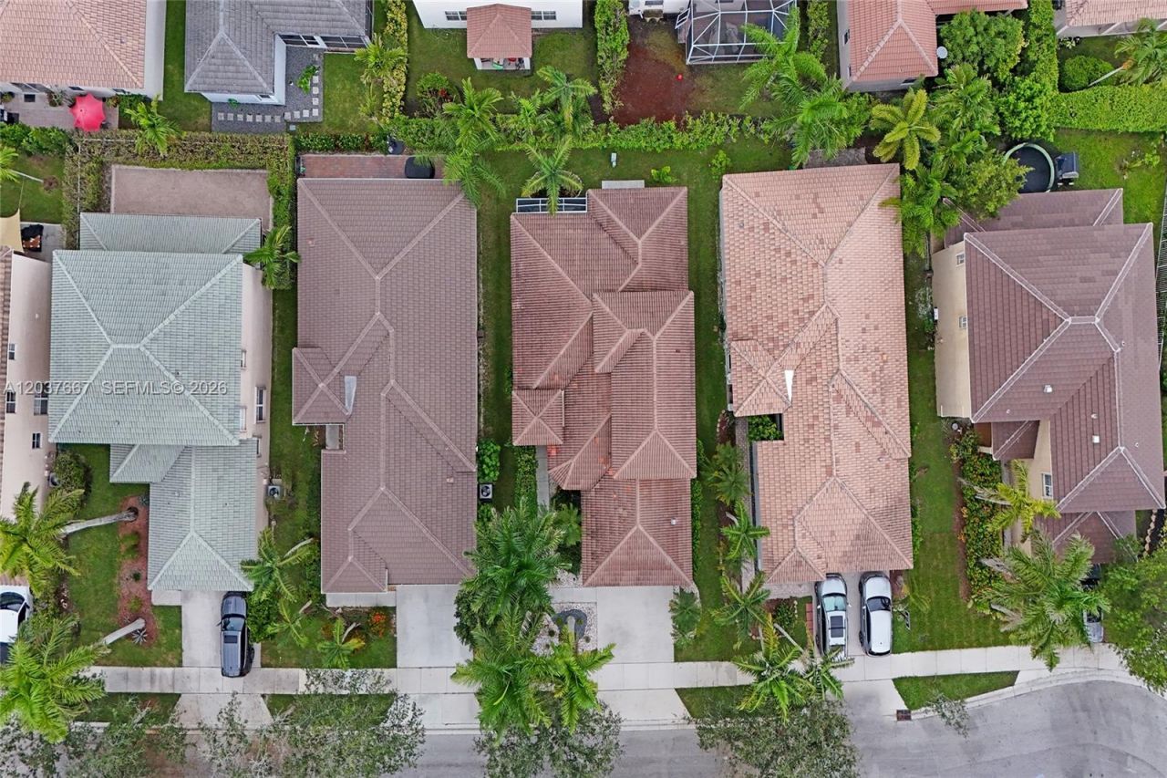 1725 Winterberry Ln, Weston, FL 33327 Photo