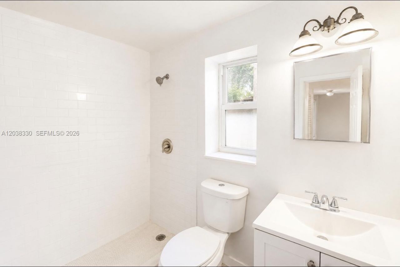 7271 Gary Ave, Unit 4, Miami Beach, FL 33141 Photo