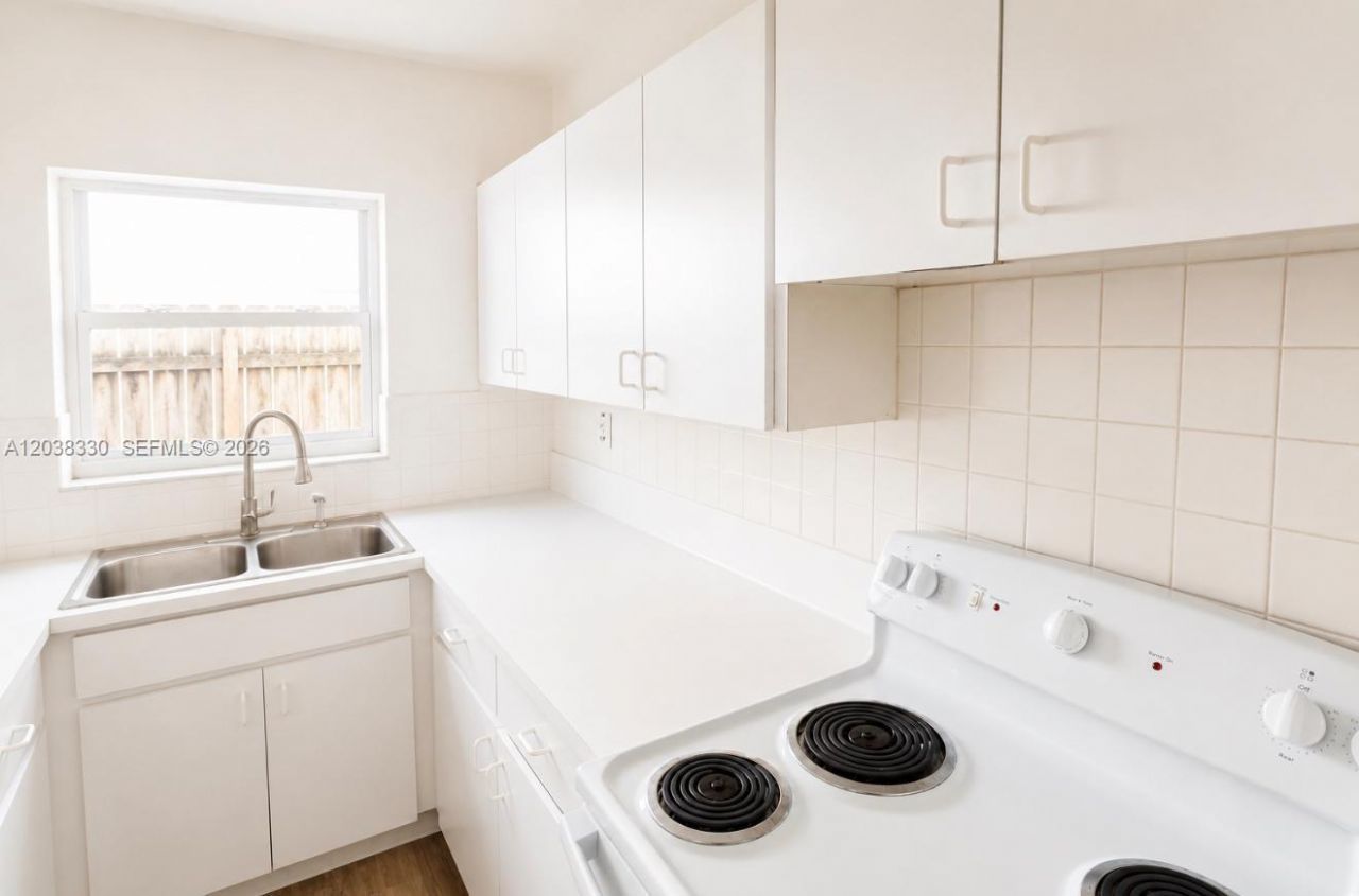 7271 Gary Ave, Unit 4, Miami Beach, FL 33141 Photo