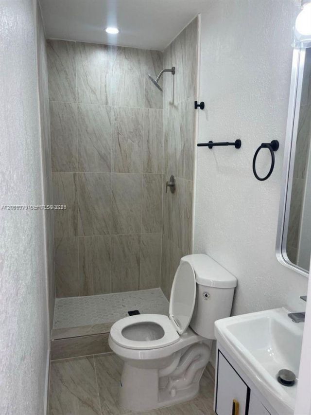 219 SW 21st Ave, Unit 3, Miami, FL 33135 Photo