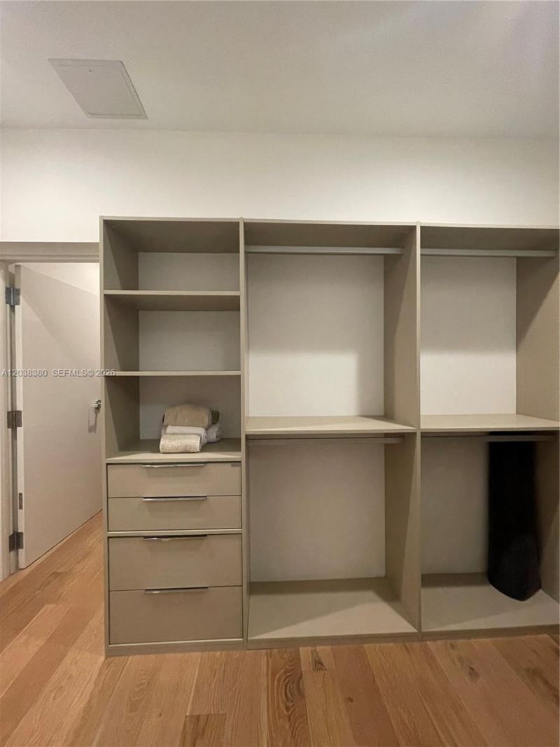 601 NE 27th St , Unit 201, Miami, FL 33137 Photo