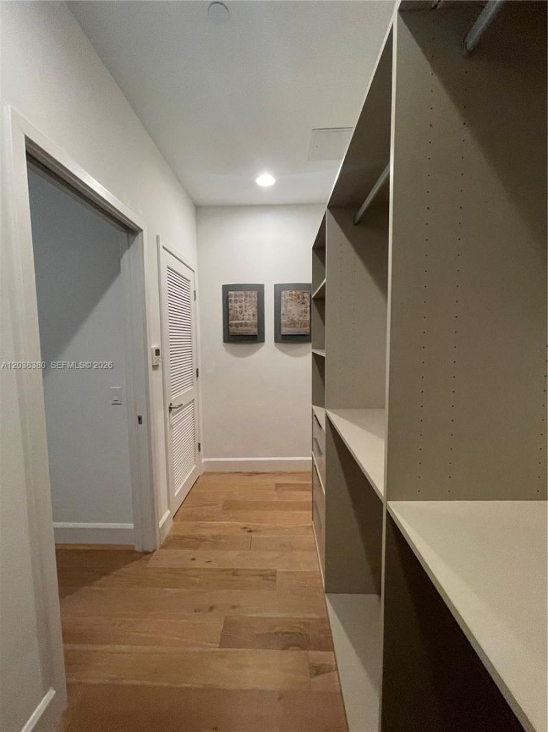 601 NE 27th St , Unit 201, Miami, FL 33137 Photo