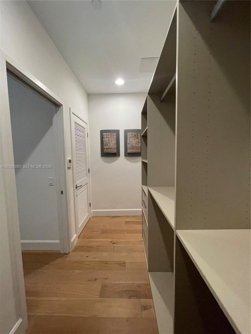 601 NE 27th St , Unit 201, Miami, FL 33137 Photo