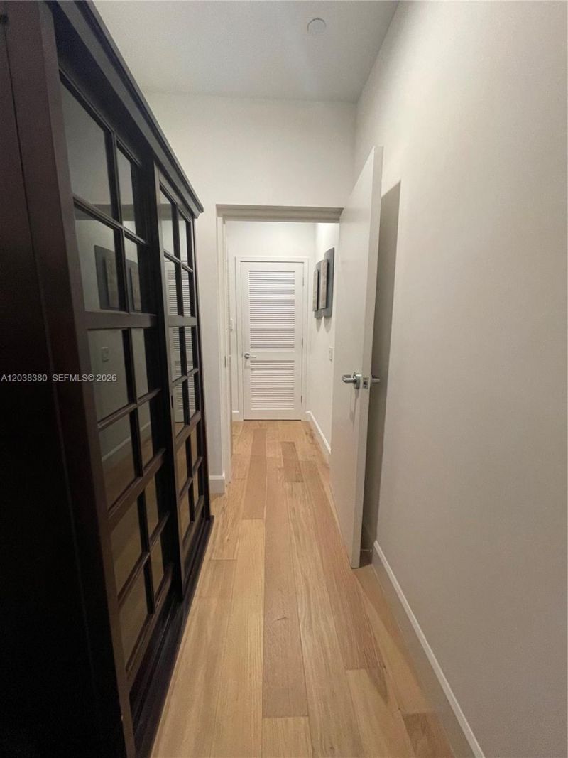 601 NE 27th St , Unit 201, Miami, FL 33137 Photo