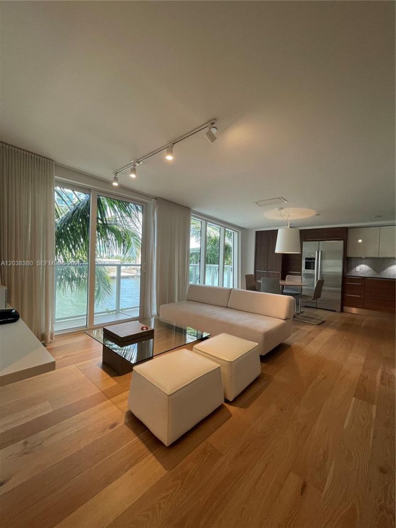 601 NE 27th St , Unit 201, Miami, FL 33137 Photo