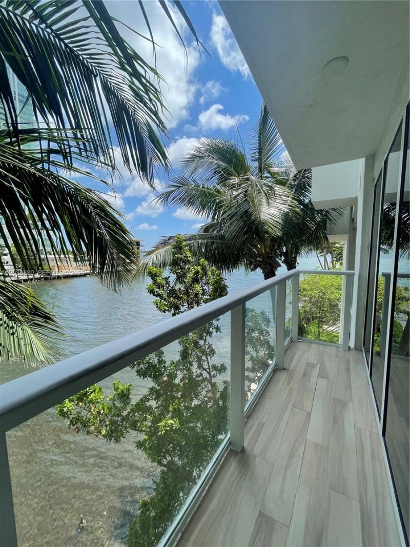 601 NE 27th St , Unit 201, Miami, FL 33137 Photo
